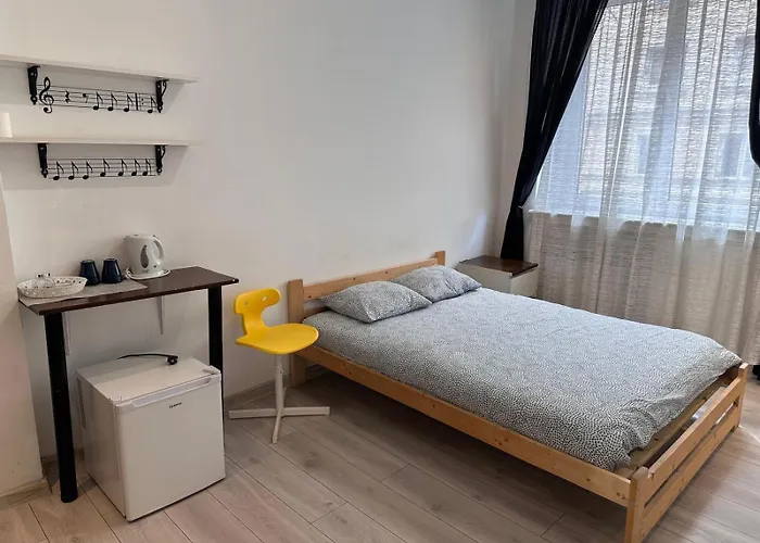 Comfortable * بوزنان